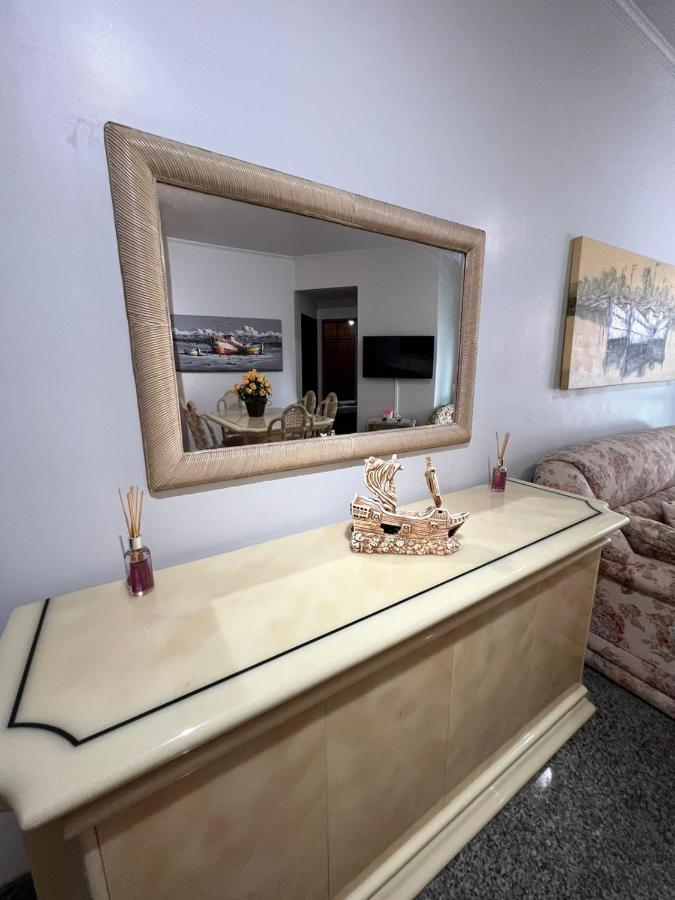 Apartamento No Guaruja Enseada A Beira Mar, Otima Localidade E Com Ar Condicionado Екстер'єр фото